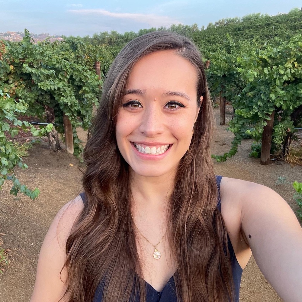 Meet your Posher, Emily